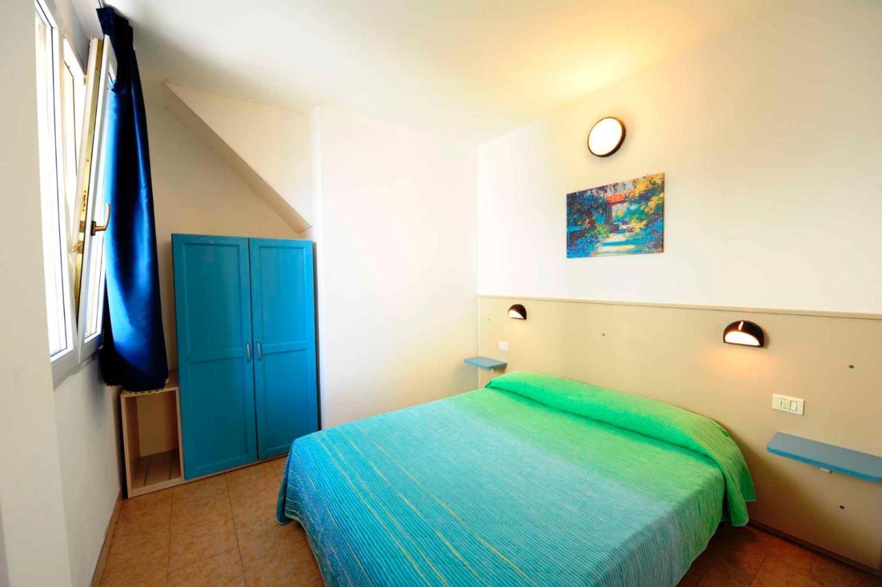 Camping Bella Italia In Peschiera Del Garda - Gardasee Apartamento Exterior foto