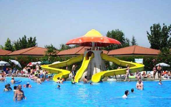 Camping Bella Italia In Peschiera Del Garda - Gardasee Apartamento Exterior foto